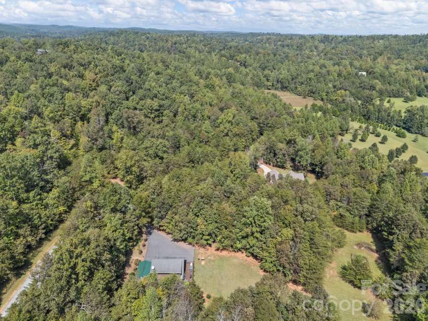 190 Elliot Lane, Rutherfordton, NC 28139.  MLS# CAR4352869, YatesRealty ID 10415. 