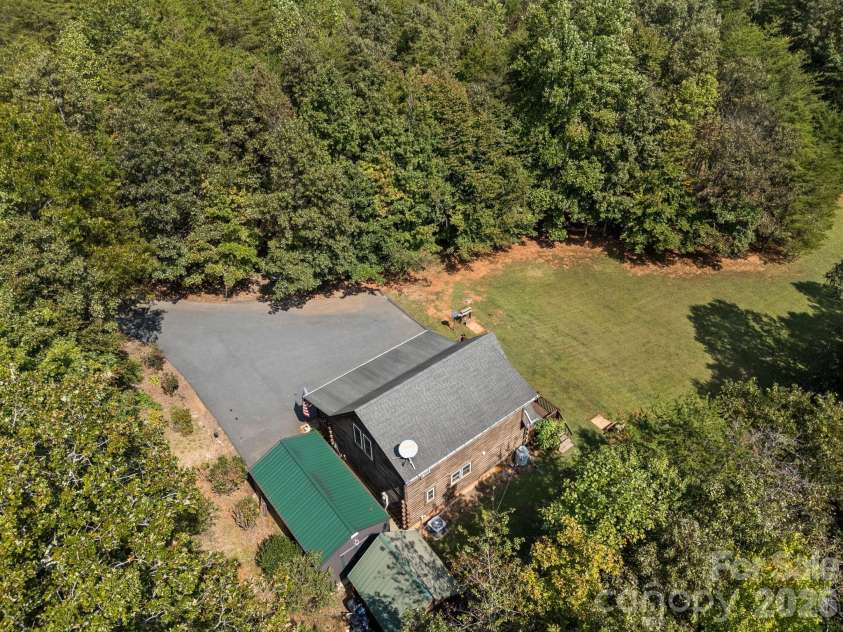 190 Elliot Lane, Rutherfordton, NC 28139.  MLS# CAR4352869, YatesRealty ID 10415. 