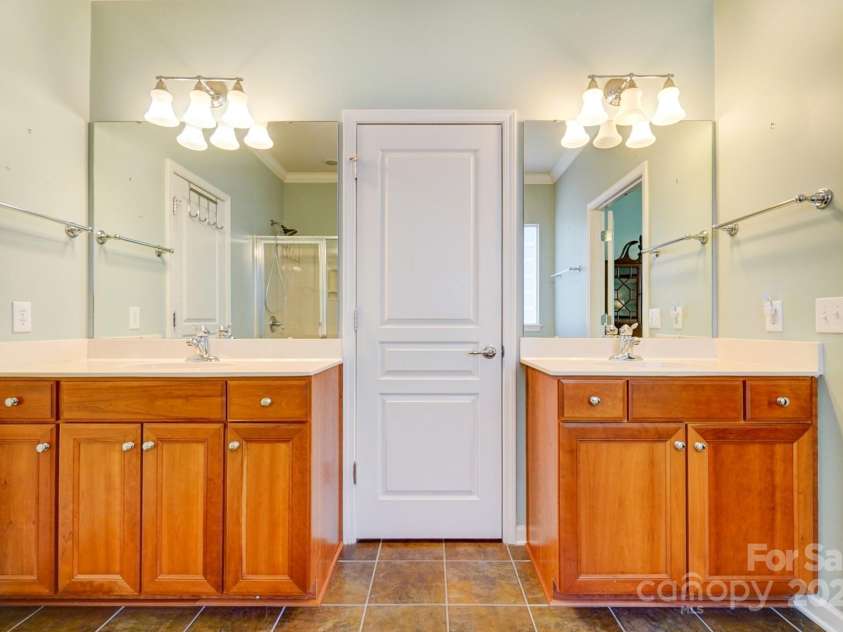 41108 Calla Lily Street, Fort Mill, SC 29707.  MLS# CAR4234054, YatesRealty ID 10415. 