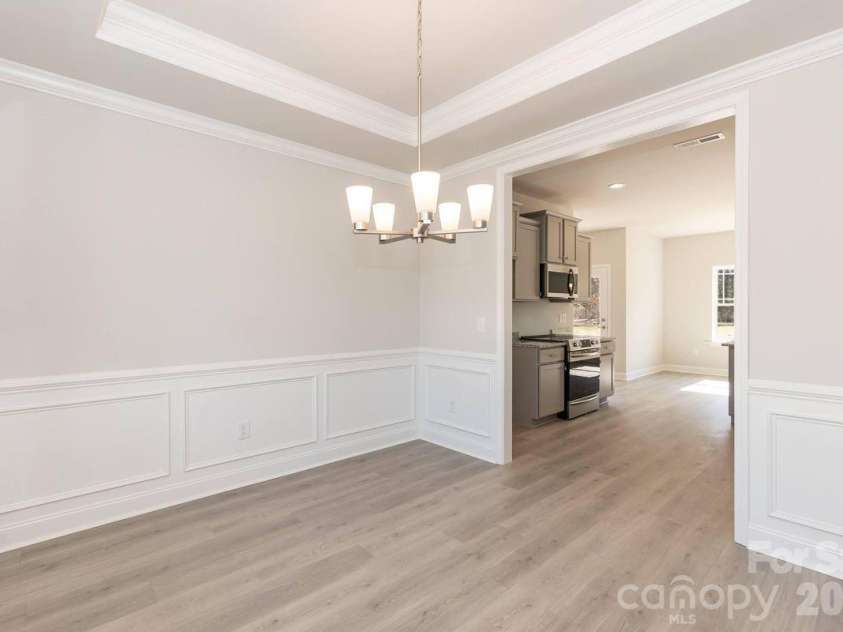 236 Mountain Island Drive, Statesville, NC 28677.  MLS# CAR4261234, YatesRealty ID 10418. Dining Room