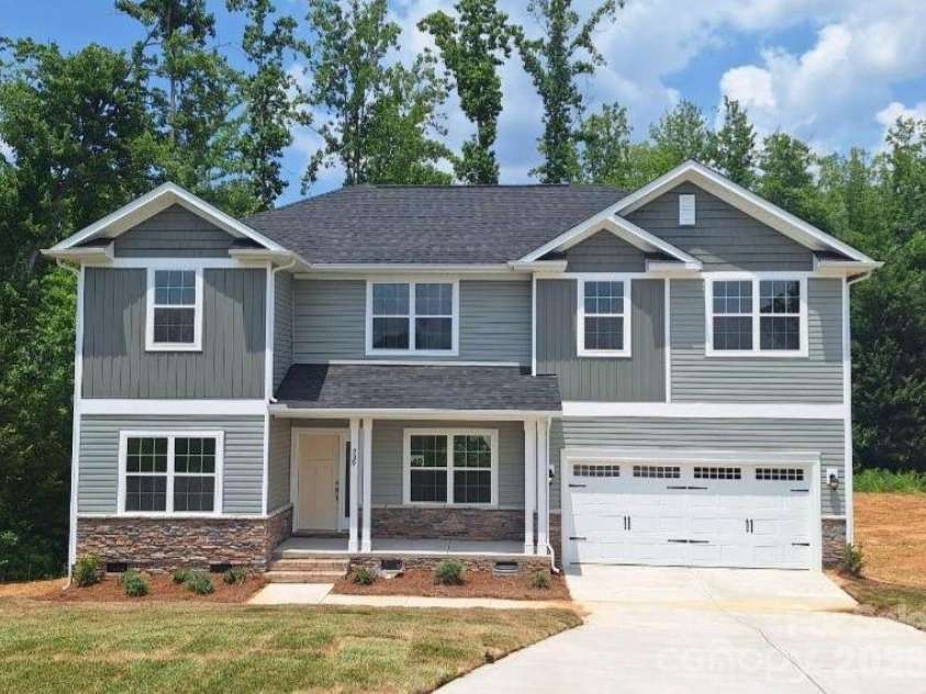 236 Mountain Island Drive, Statesville, NC 28677.  MLS# CAR4261234, YatesRealty ID 10418. Front