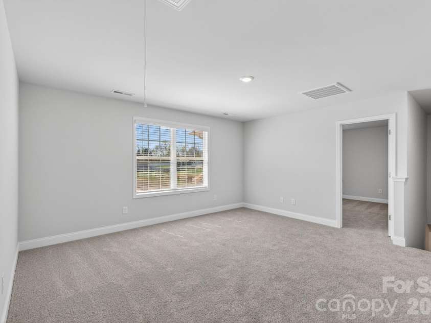 236 Mountain Island Drive, Statesville, NC 28677.  MLS# CAR4261234, YatesRealty ID 10418. Loft