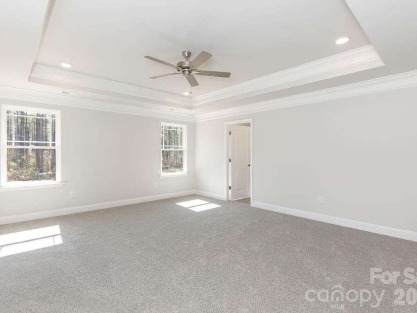 236 Mountain Island Drive, Statesville, NC 28677.  MLS# CAR4261234, YatesRealty ID 10418. Primary Bedroom