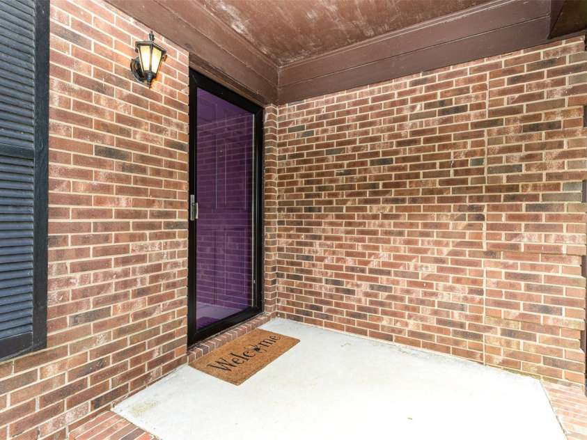 4813 Carving Tree Drive, Mint Hill, NC 28227.  MLS# CAR4244897, YatesRealty ID 10418. 