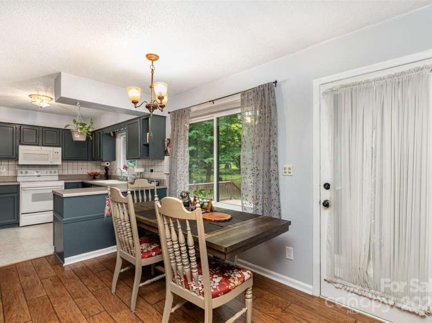 4813 Carving Tree Drive, Mint Hill, NC 28227.  MLS# CAR4244897, YatesRealty ID 10418. 