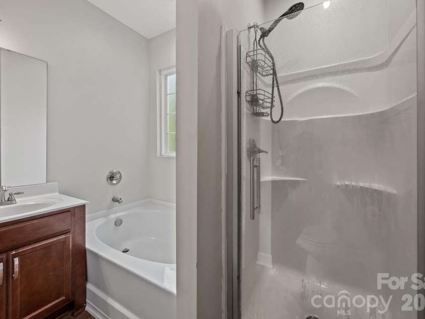 3029 Fallswood Drive, Gastonia, NC 28052.  MLS# CAR4363537, YatesRealty ID 10419. 