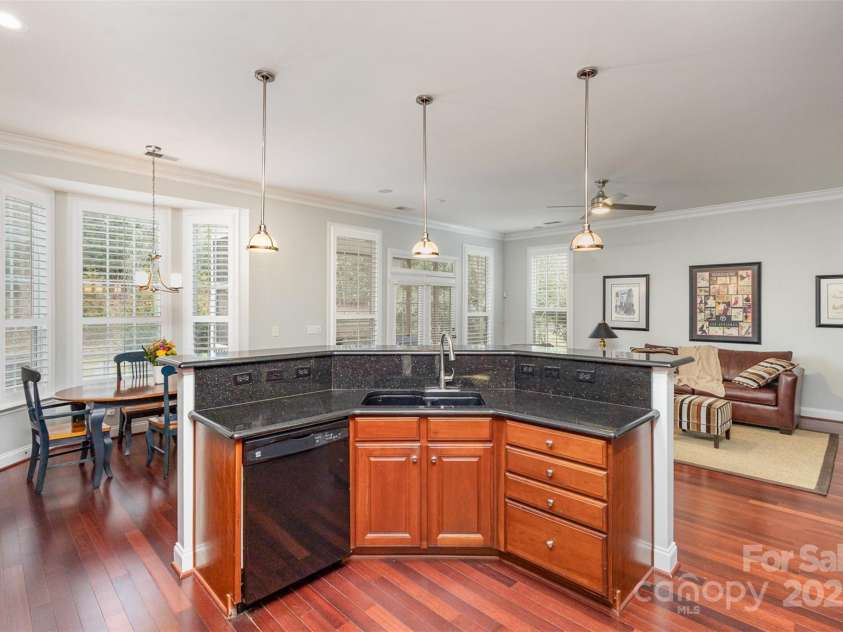 786 Platinum Drive, Fort Mill, SC 29708.  MLS# CAR4223817, YatesRealty ID 10421. 