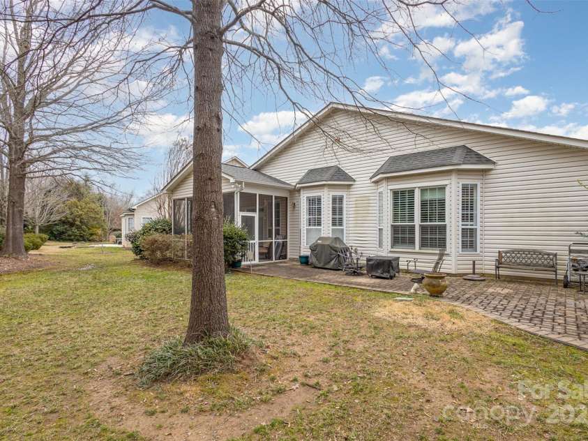 786 Platinum Drive, Fort Mill, SC 29708.  MLS# CAR4223817, YatesRealty ID 10421. 