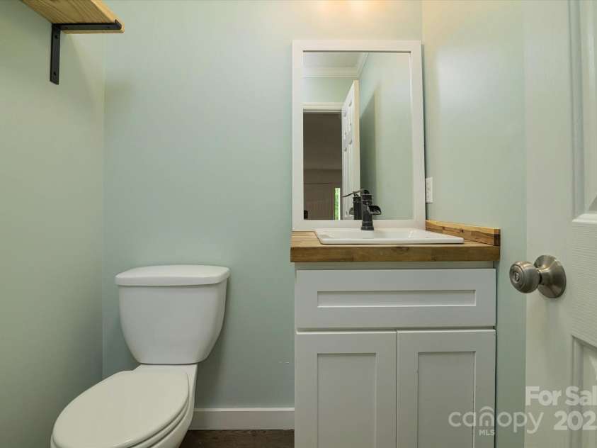 1920 Williford Woods Lane, Rock Hill, SC 29730.  MLS# CAR4252025, YatesRealty ID 10422. 