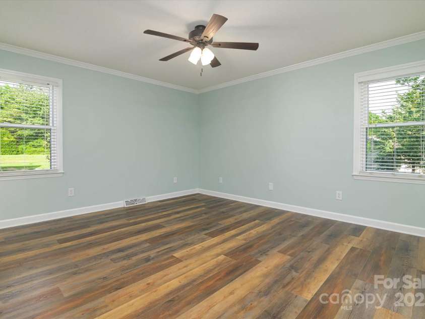 1920 Williford Woods Lane, Rock Hill, SC 29730.  MLS# CAR4252025, YatesRealty ID 10422. 