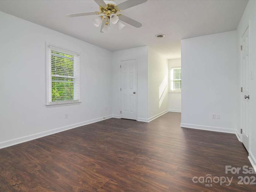 1920 Williford Woods Lane, Rock Hill, SC 29730.  MLS# CAR4252025, YatesRealty ID 10422. 