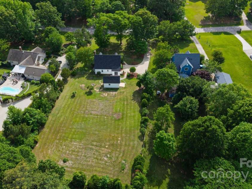 1920 Williford Woods Lane, Rock Hill, SC 29730.  MLS# CAR4252025, YatesRealty ID 10422. 