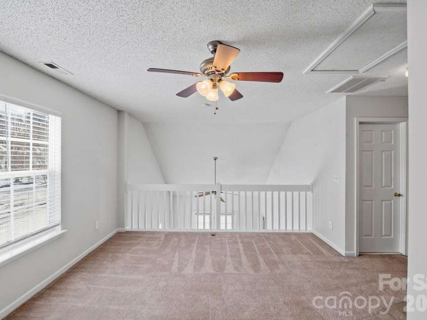 8221 Christmas Court, Charlotte, NC 28216.  MLS# CAR4344244, YatesRealty ID 10423. Loft