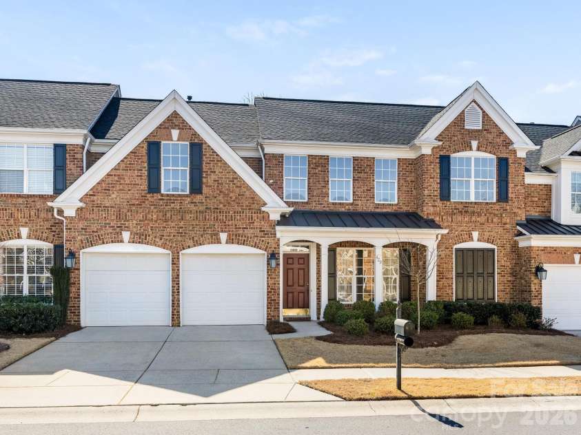 429 Eberle Way, Matthews, NC 28105.  MLS# CAR4352539, YatesRealty ID 10424. Front Exterior