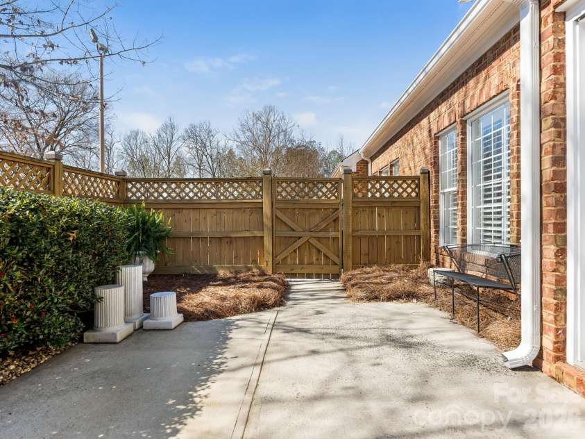 429 Eberle Way, Matthews, NC 28105.  MLS# CAR4352539, YatesRealty ID 10424. Patio