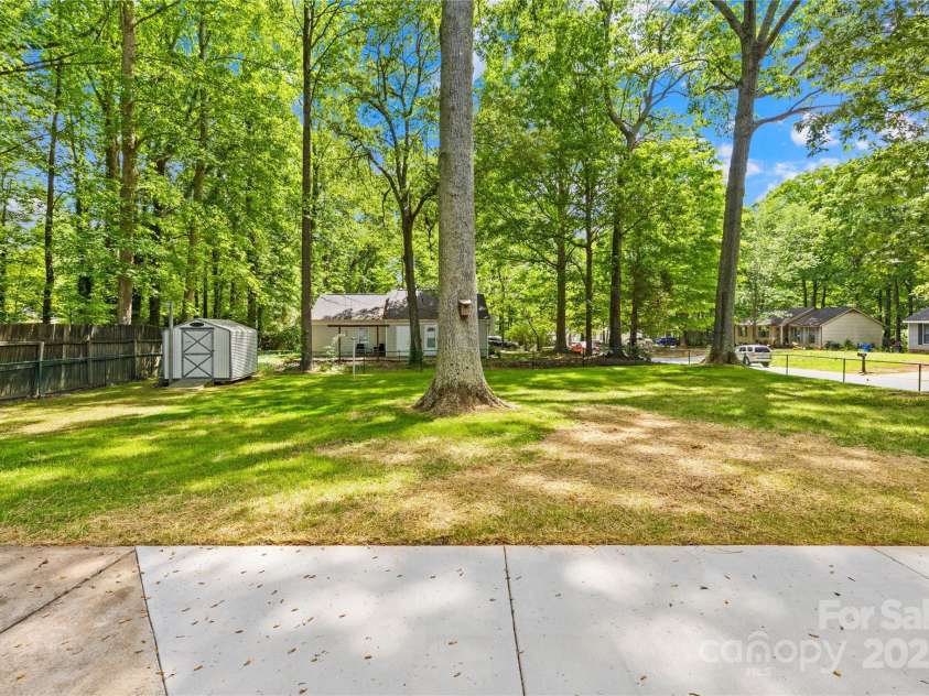 10200 Cairnsmore Place, Mint Hill, NC 28227.  MLS# CAR4253856, YatesRealty ID 10425. 