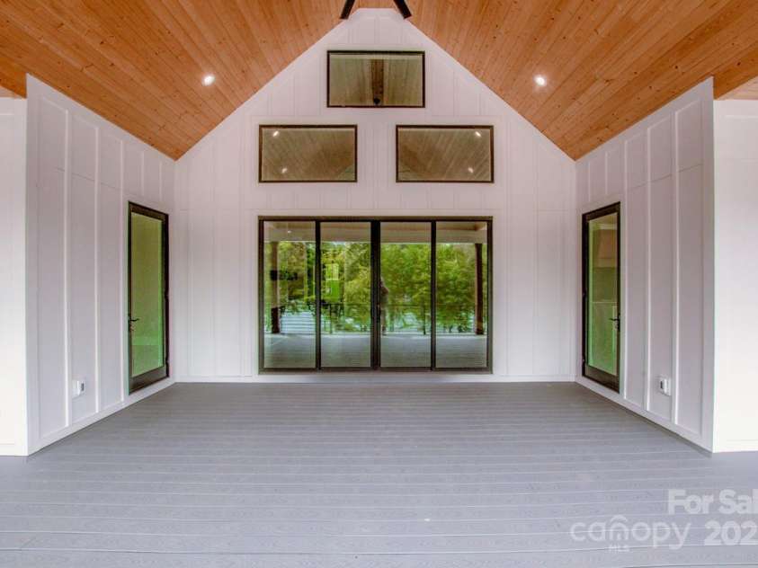 110 Emmaline Court, Troutman, NC 28166.  MLS# CAR4150553, YatesRealty ID 10426. 