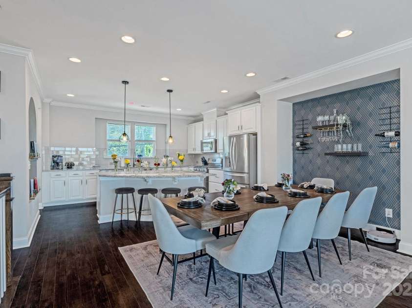 2551 Statesville Avenue, Charlotte, NC 28206.  MLS# CAR4318721, YatesRealty ID 1043. 