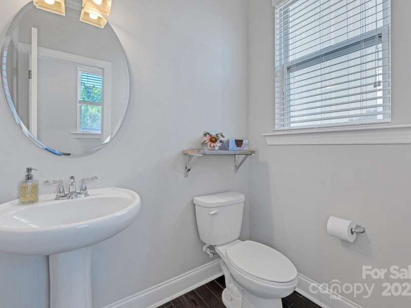 2551 Statesville Avenue, Charlotte, NC 28206.  MLS# CAR4318721, YatesRealty ID 1043. 