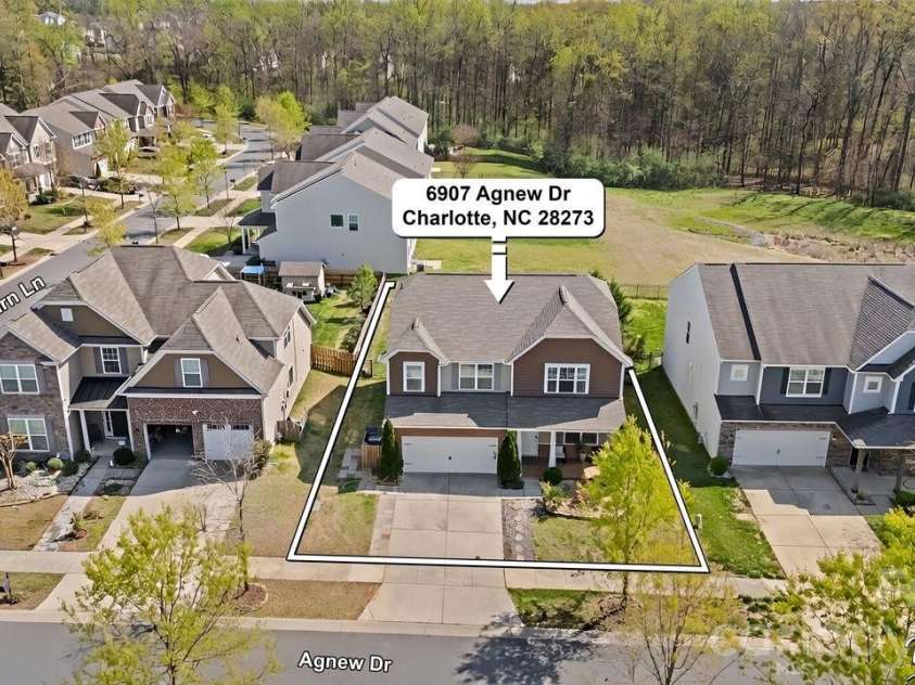6907 Agnew Drive, Charlotte, NC 28273.  MLS# CAR4364193, YatesRealty ID 10430. 