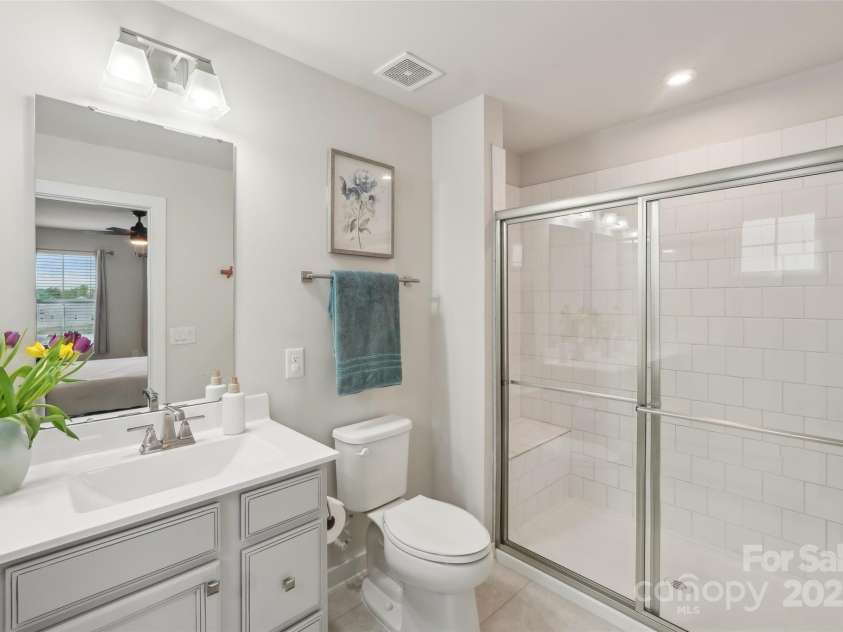 4205 Jones Creek Lane, Charlotte, NC 28215.  MLS# CAR4250689, YatesRealty ID 10431. 