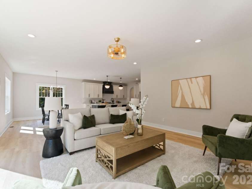 426 Richards Lane, Mooresville, NC 28115.  MLS# CAR4367862, YatesRealty ID 10432. 