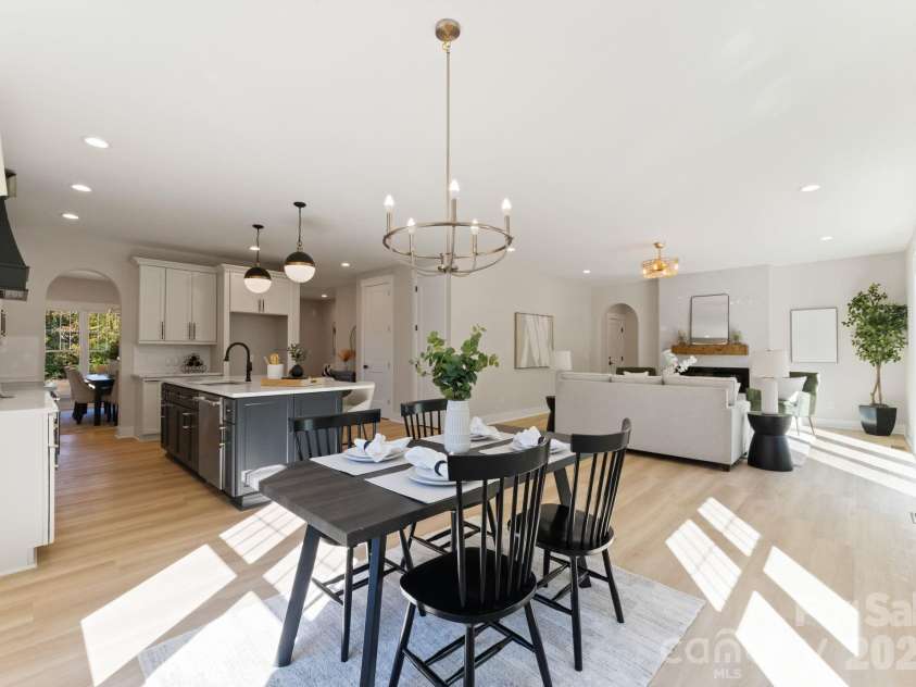 426 Richards Lane, Mooresville, NC 28115.  MLS# CAR4367862, YatesRealty ID 10432. Open Floor Plan