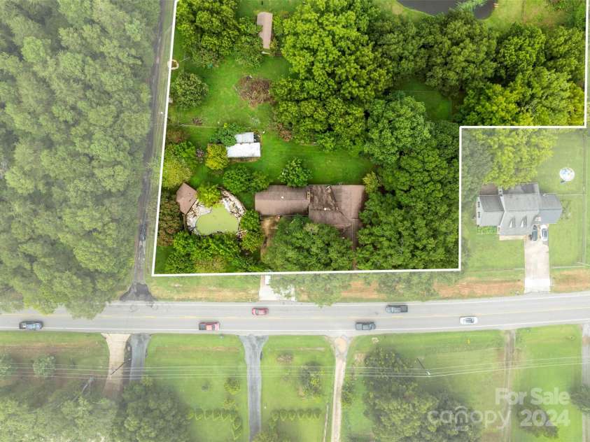 4539 New Hope Road, Gastonia, NC 28056.  MLS# CAR4173520, YatesRealty ID 10433. 