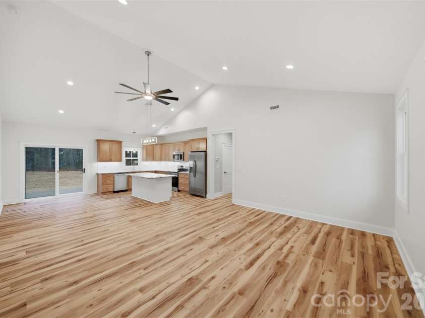 326 Pine Street, Maiden, NC 28650.  MLS# CAR4352170, YatesRealty ID 10436. 