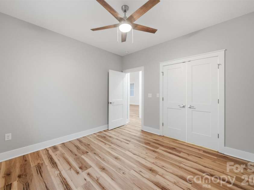 326 Pine Street, Maiden, NC 28650.  MLS# CAR4352170, YatesRealty ID 10436. 