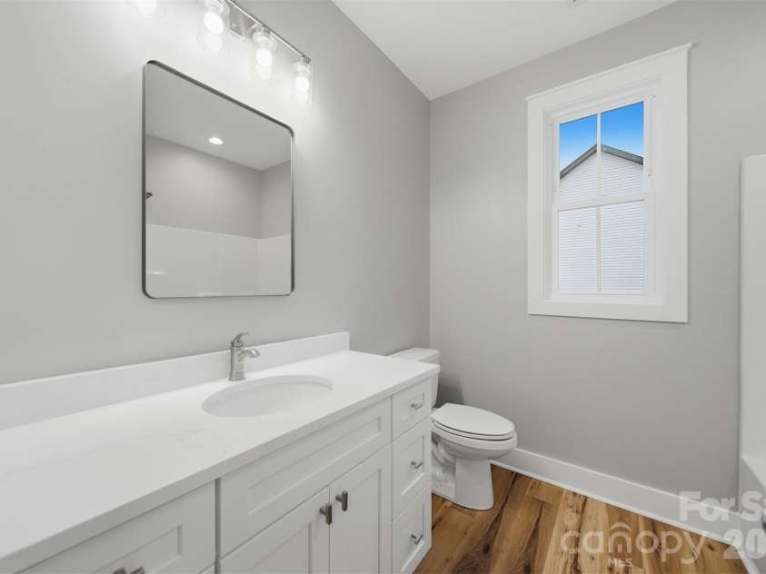326 Pine Street, Maiden, NC 28650.  MLS# CAR4352170, YatesRealty ID 10436. 