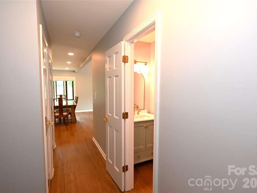 3761 Rock Bridge Drive, Conover, NC 28613.  MLS# CAR4346572, YatesRealty ID 10437. 