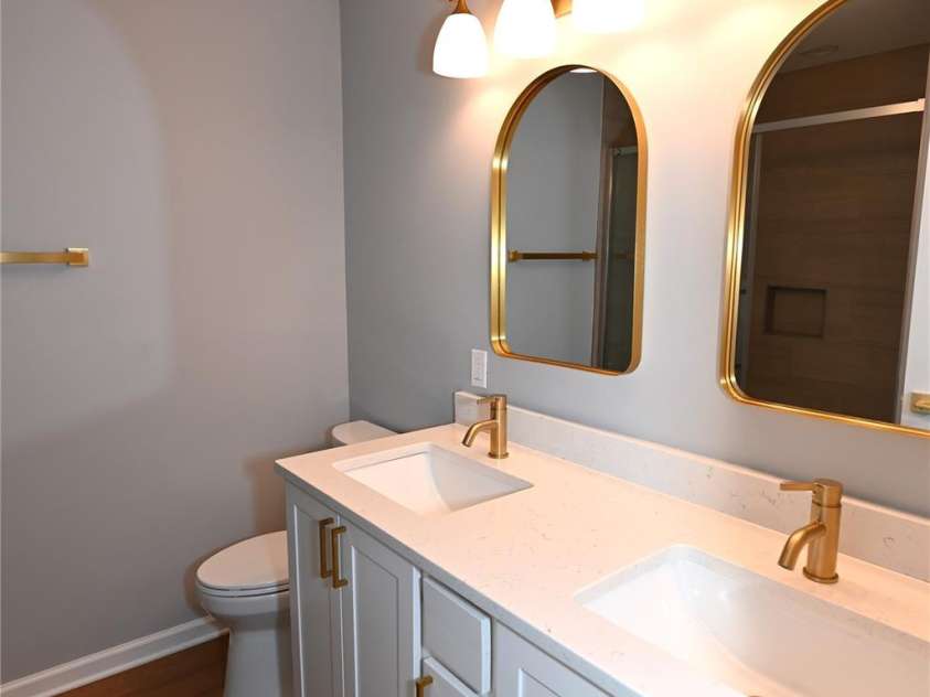 3761 Rock Bridge Drive, Conover, NC 28613.  MLS# CAR4346572, YatesRealty ID 10437. Primary dual vanity