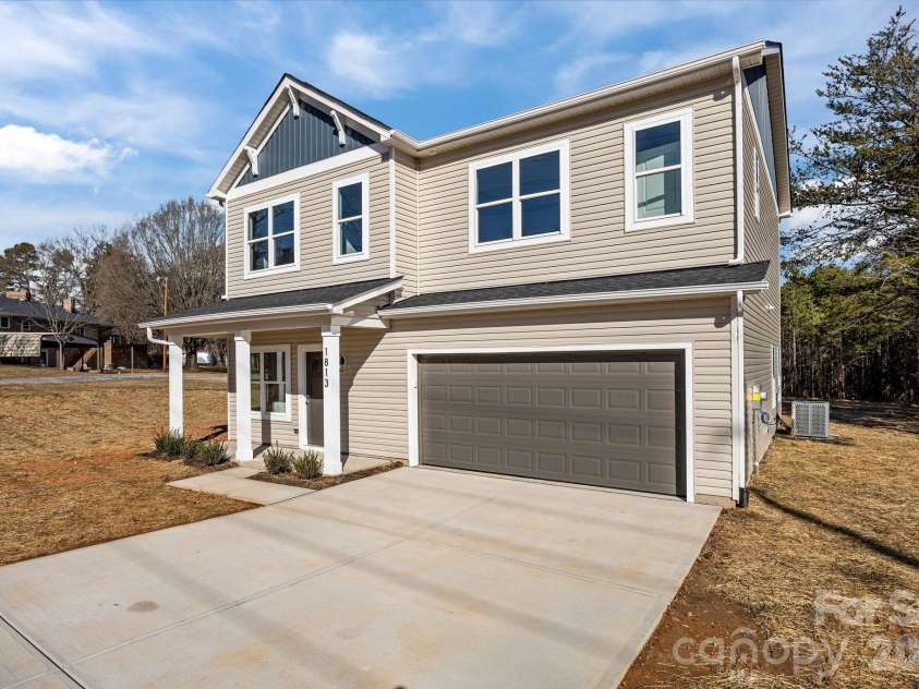 1813 Shuford Road, Lincolnton, NC 28092.  MLS# CAR4331707, YatesRealty ID 10438. 