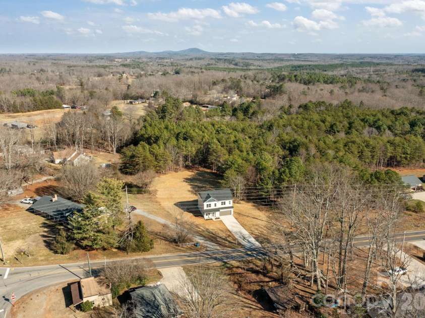 1813 Shuford Road, Lincolnton, NC 28092.  MLS# CAR4331707, YatesRealty ID 10438. 