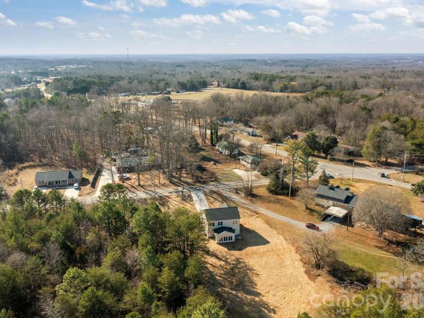 1813 Shuford Road, Lincolnton, NC 28092.  MLS# CAR4331707, YatesRealty ID 10438. 