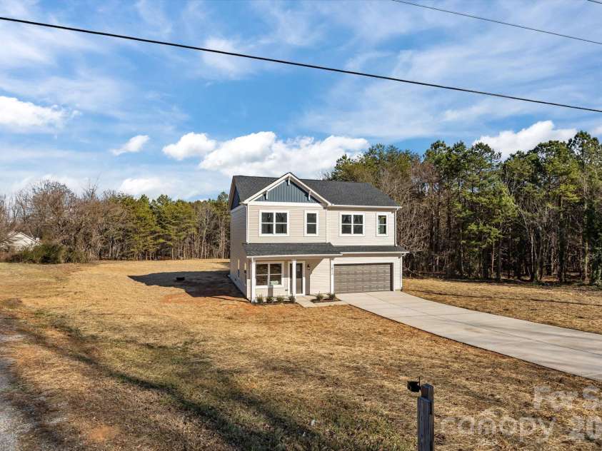 1813 Shuford Road, Lincolnton, NC 28092.  MLS# CAR4331707, YatesRealty ID 10438. 