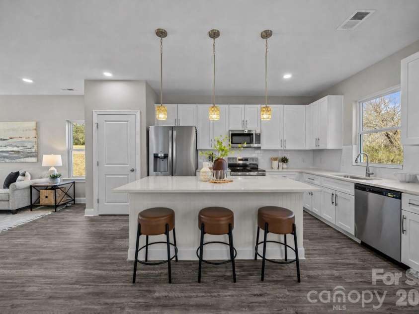 1813 Shuford Road, Lincolnton, NC 28092.  MLS# CAR4331707, YatesRealty ID 10438. Kitchen