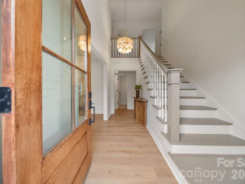 4626 Annerly Court, Charlotte, NC 28226.  MLS# CAR4341426, YatesRealty ID 10438. 