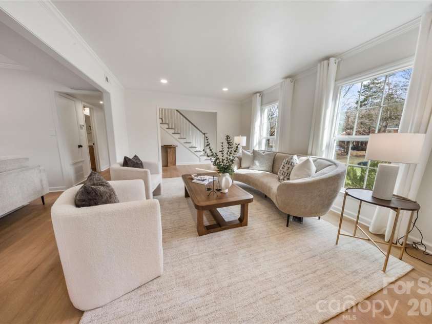 4626 Annerly Court, Charlotte, NC 28226.  MLS# CAR4341426, YatesRealty ID 10438. 