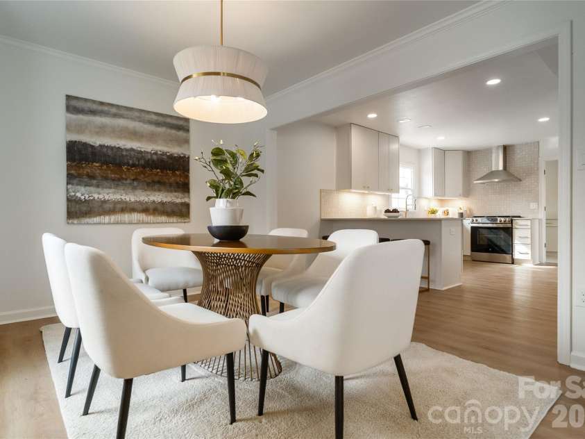 4626 Annerly Court, Charlotte, NC 28226.  MLS# CAR4341426, YatesRealty ID 10438. 