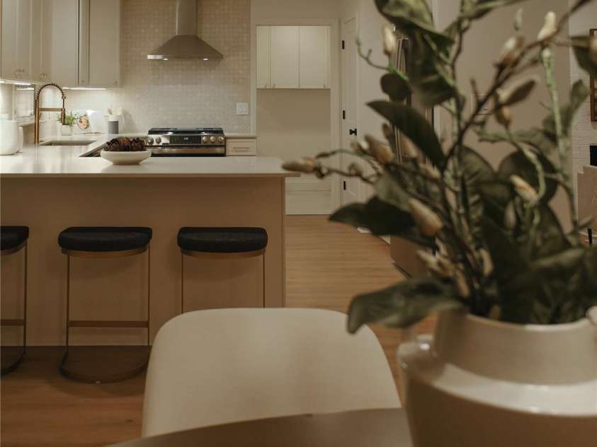 4626 Annerly Court, Charlotte, NC 28226.  MLS# CAR4341426, YatesRealty ID 10438. 