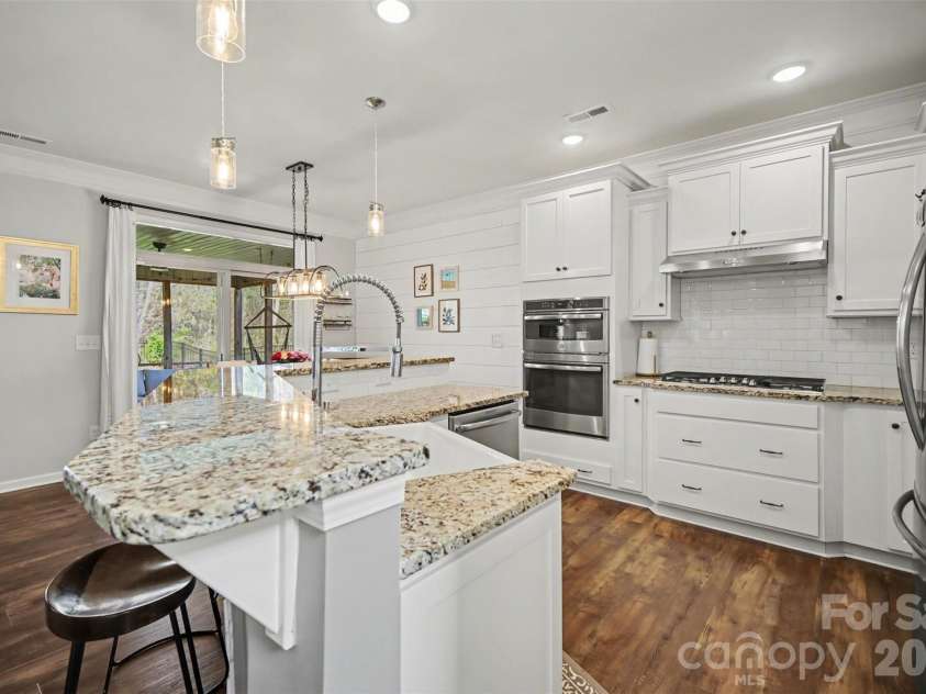 128 Lantern Acres Drive, Mooresville, NC 28115.  MLS# CAR4360318, YatesRealty ID 10439. 