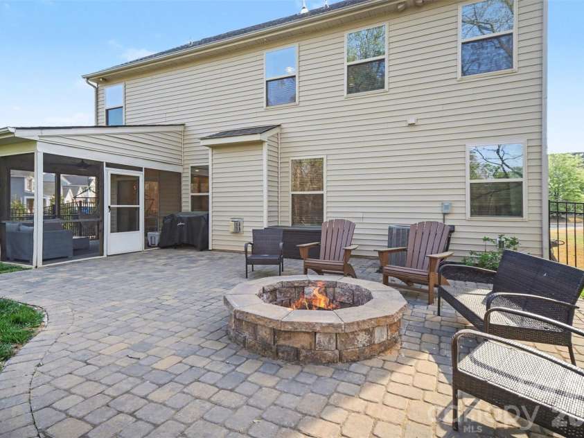 128 Lantern Acres Drive, Mooresville, NC 28115.  MLS# CAR4360318, YatesRealty ID 10439. 