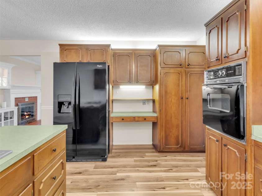 930 Scenic Circle, Waynesville, NC 28786.  MLS# CAR4314284, YatesRealty ID 1044. 