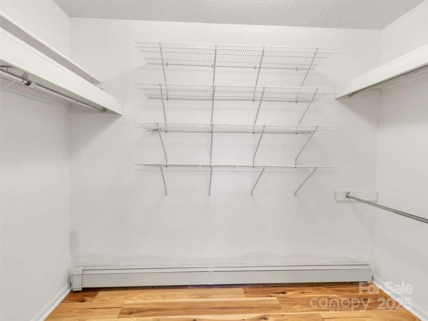 930 Scenic Circle, Waynesville, NC 28786.  MLS# CAR4314284, YatesRealty ID 1044. 