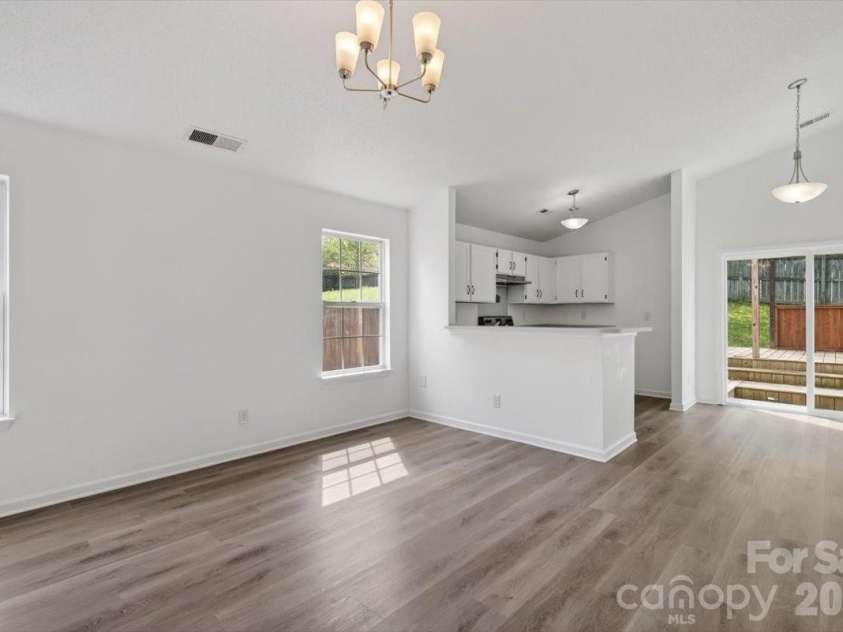 1129 Southern Chase Court, Concord, NC 28025.  MLS# CAR4366263, YatesRealty ID 10440. 