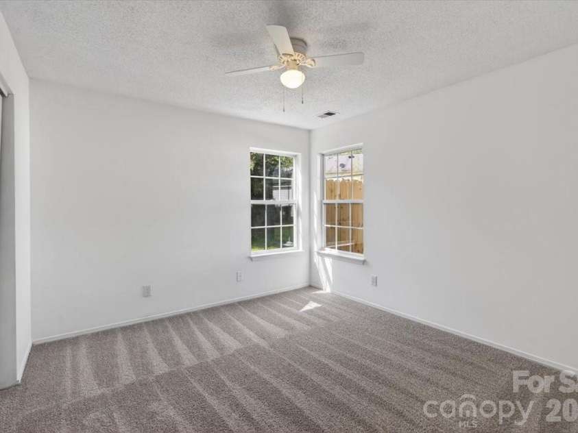 1129 Southern Chase Court, Concord, NC 28025.  MLS# CAR4366263, YatesRealty ID 10440. 