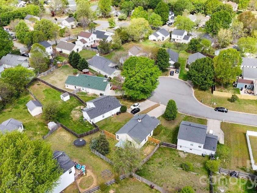 1129 Southern Chase Court, Concord, NC 28025.  MLS# CAR4366263, YatesRealty ID 10440. 