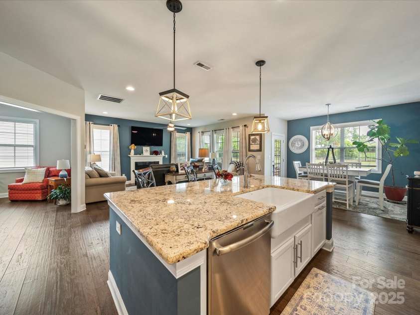 1149 Mayapple Way, Belmont, NC 28012.  MLS# CAR4251776, YatesRealty ID 10442. 